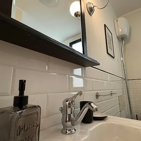 Nest - Family House Apartment *