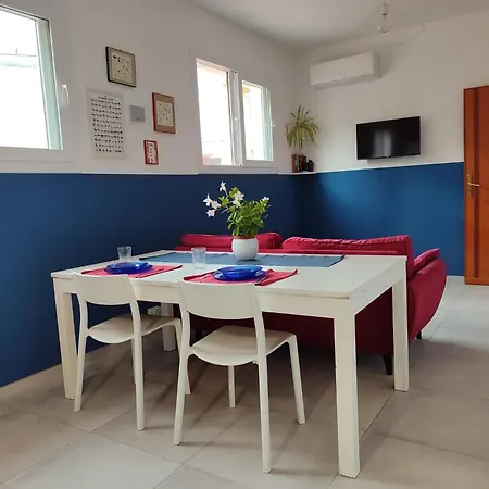 Nest - Family House